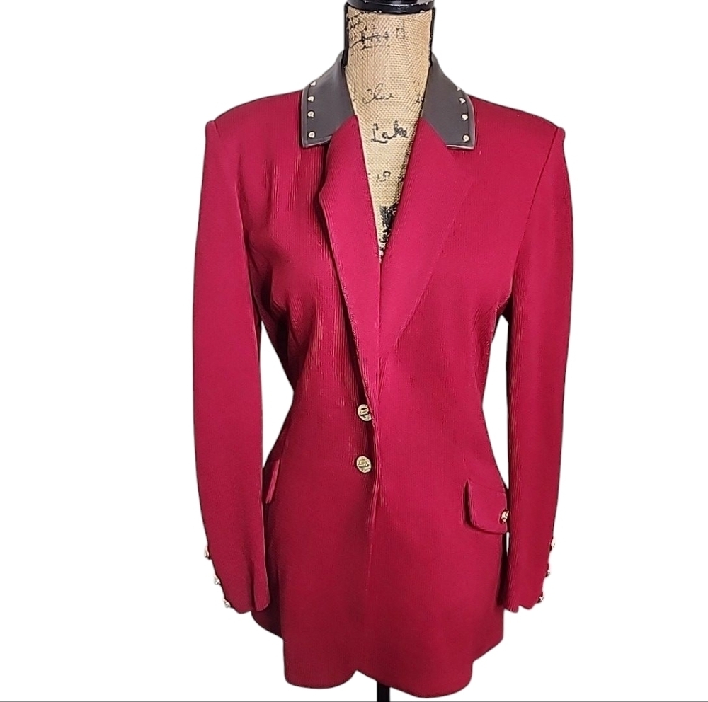 St. John Vintage Leather Trim Studded Sweater Blazer. Size 10 - Picture 2 of 16